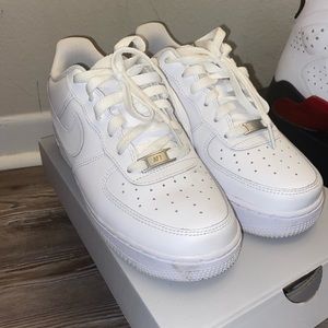 •AF1